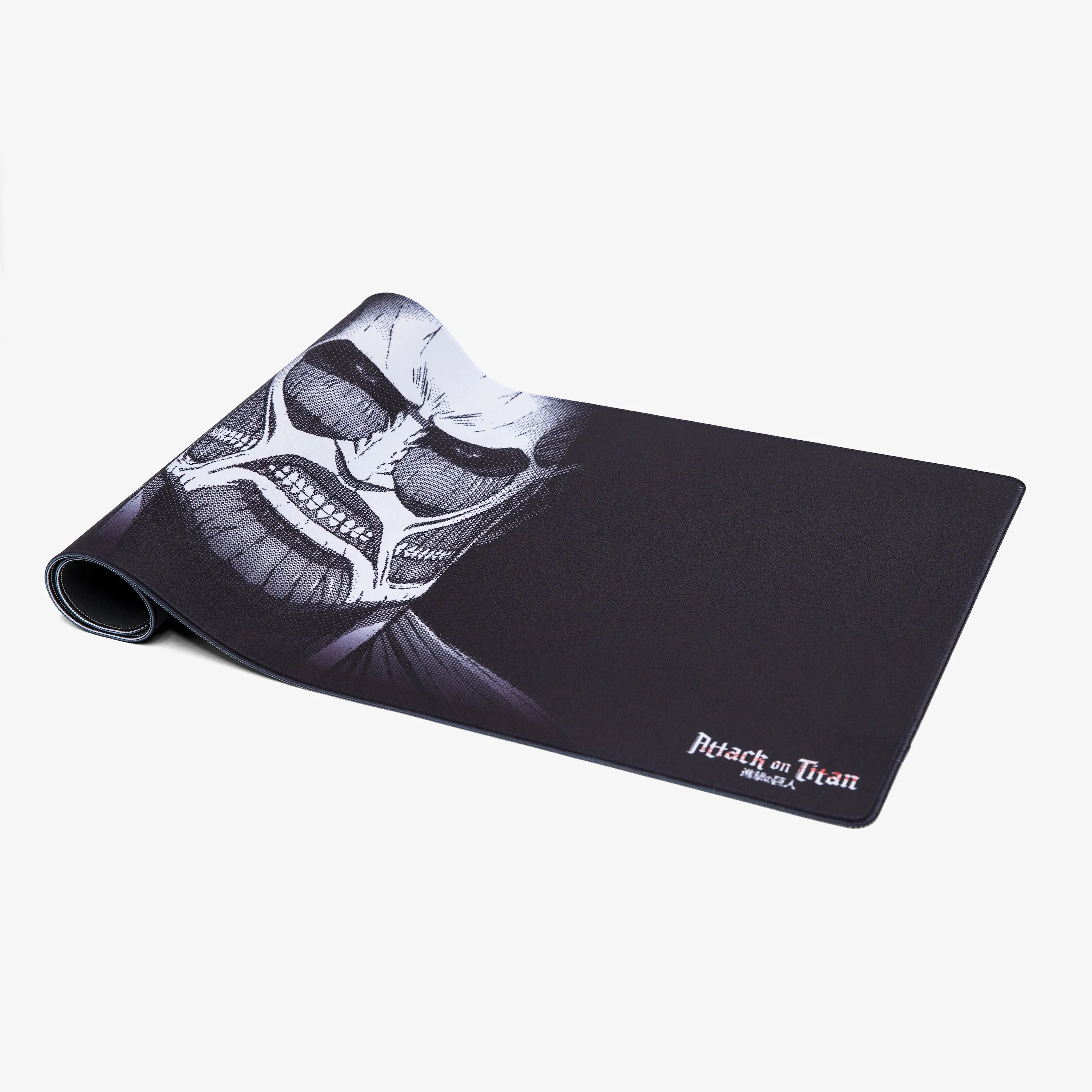 Attack on Titan x Higround Titan Mousepad