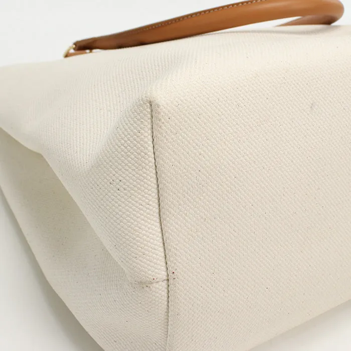 CELINE 192162BNZ.02NT Tote Bag Horizontal hippo canvas, leather white Women