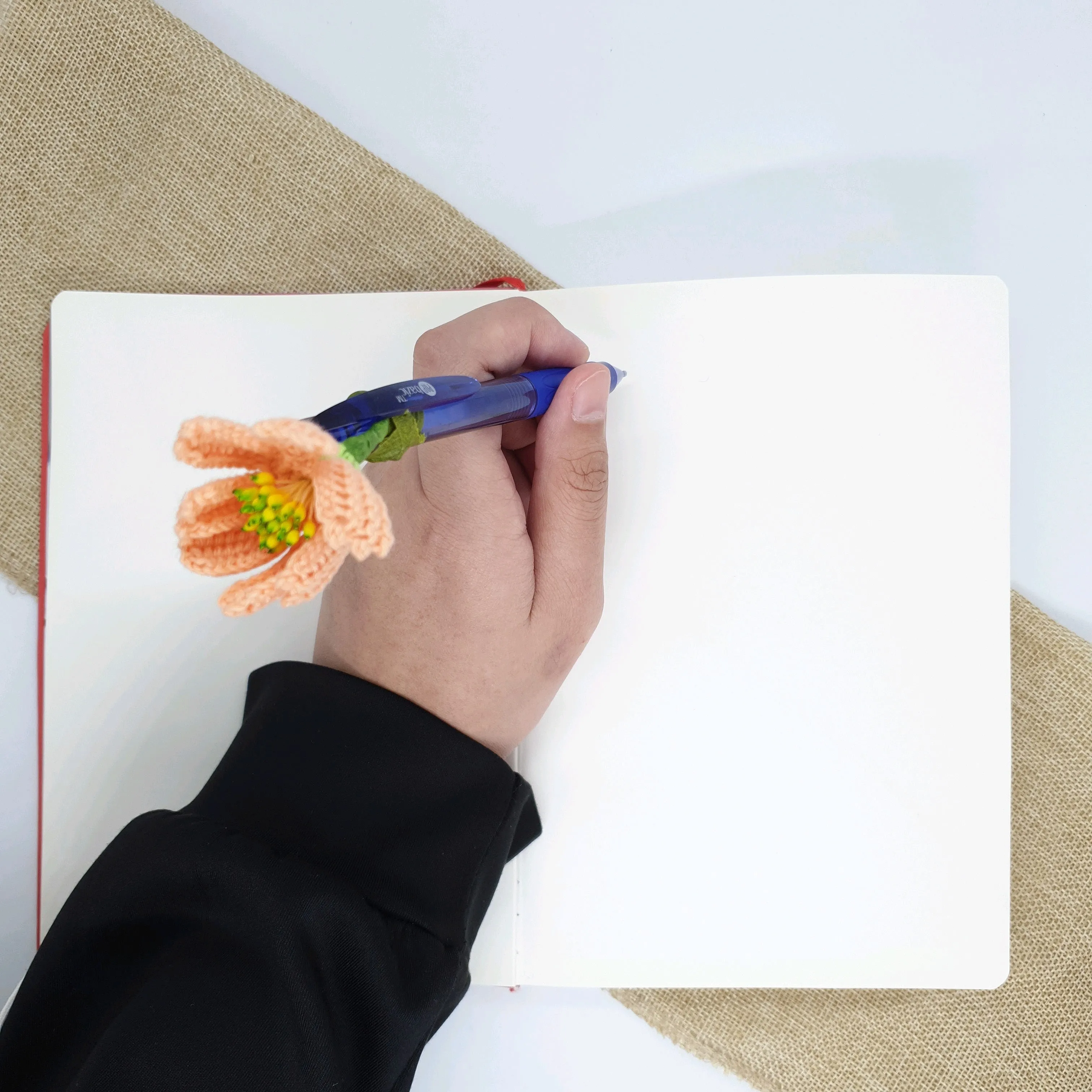 Mini Crocheted Flower with Pen