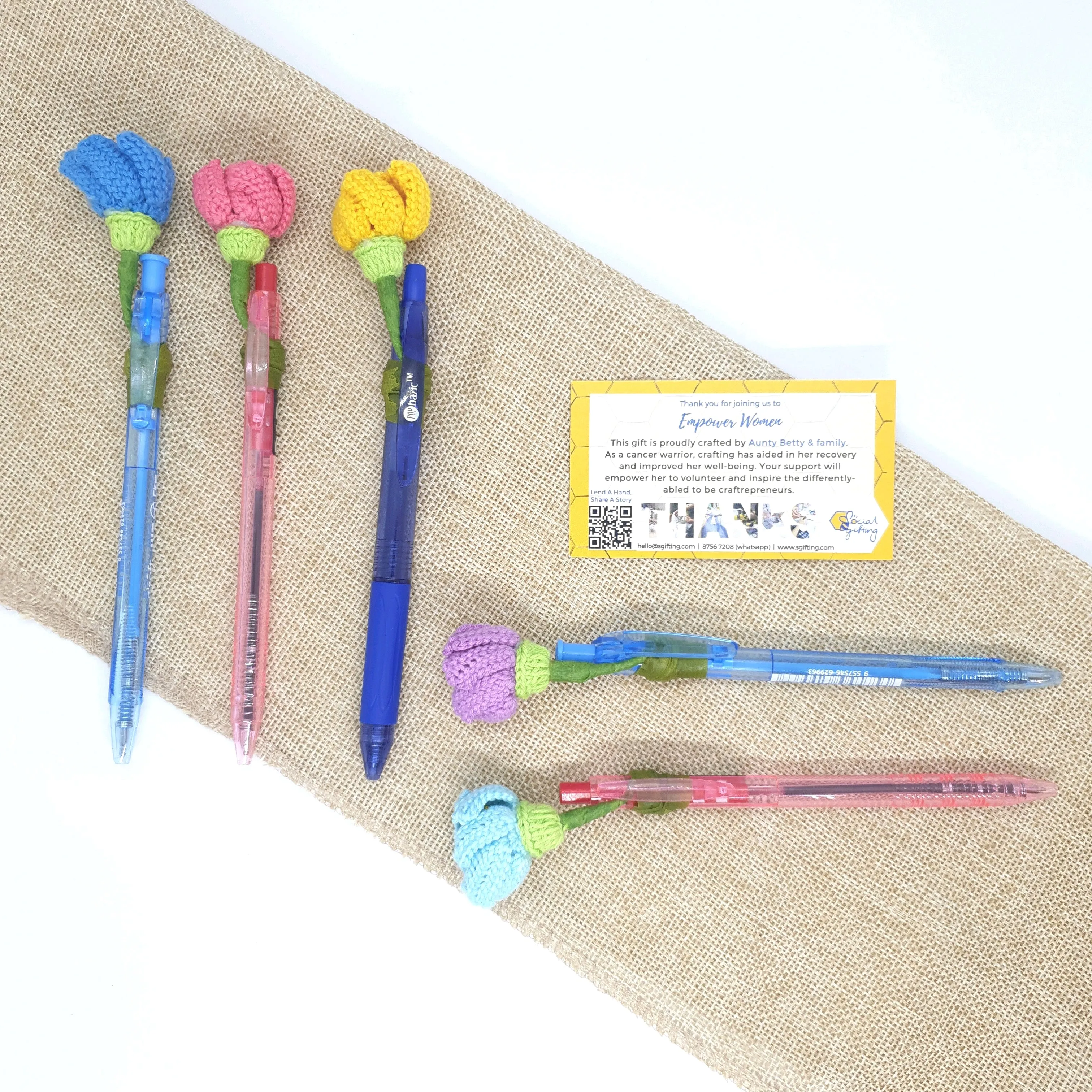 Mini Crocheted Flower with Pen
